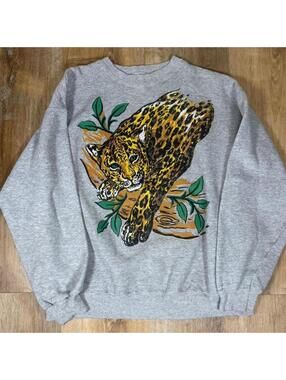 90s Vintage Leopard Print Crewneck Sweatshirt – Grey (XL)